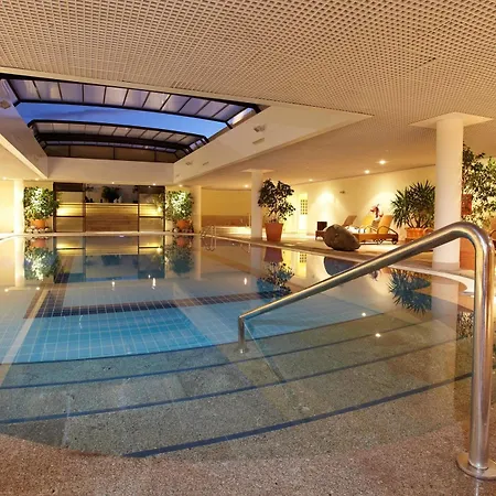 מלון דירות Eden Mar - Portobay 4*